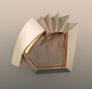 EM-Pleated