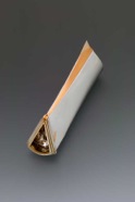 Vial 1990 (right side view)