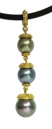 JR3pearlpend600