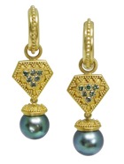 Julie-prl-ear-pair600