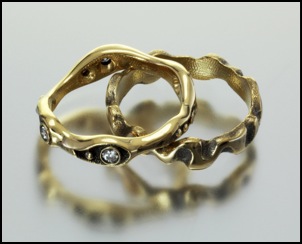 AK wavy stackers