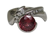 Tom-Dailing-pall-rg-w--pink-round