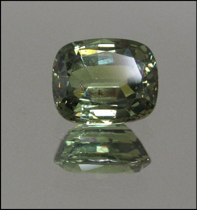 Demantoid garnet