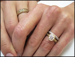 Alex-and-Cara-rings600