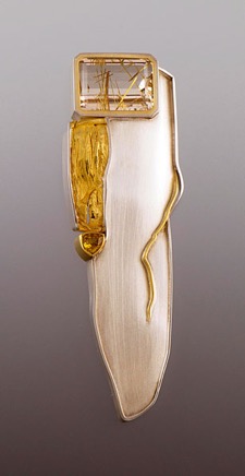 1996-Deloro-Brooch-600.jpg