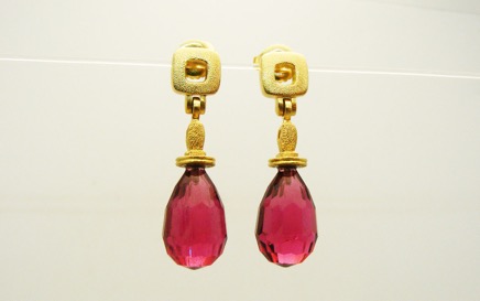 E238M-Rubellite-hanging.jpg