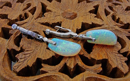 Crystal-opal-SS-carved.jpg